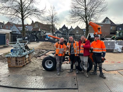 Relly 1.8 & Probst Pavertron bestratingsklem voor Split Bestrating!