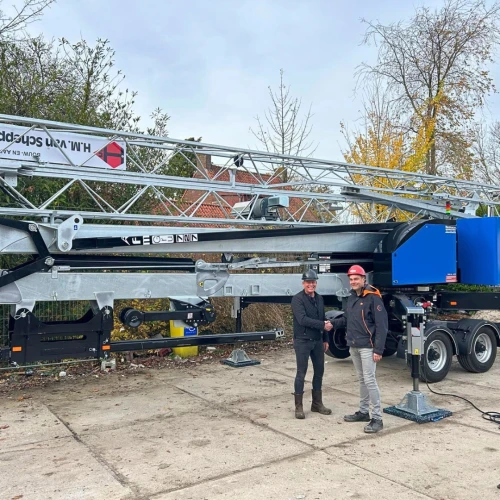 FM Gru RBI727 uitgeleverd aan Van Scheppingen Bouw