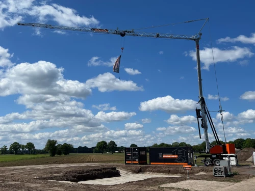 Uitlevering eerste FM Gru RBI727 aan Bouw- en Aannemersbedrijf Sanders & Temmink