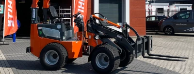 Uitlevering Relly 1.8E aan HSB Bouw