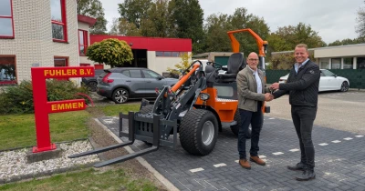 Relly 1.8E uitgeleverd aan Fuhler Wegenbouw
