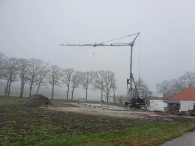 FM Gru RBI524 bouwkraan uitgeleverd aan Oonk-Noteboom