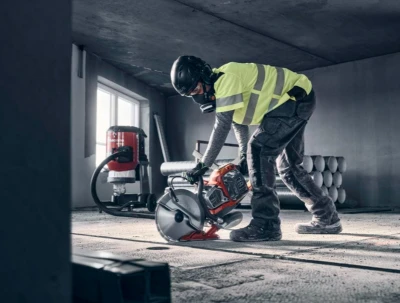 Bandenzagen op accu: Husqvarna K1 PACE versus Milwaukee MXF-COS350