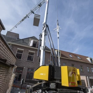 Bouwkraan FM Gru RBI524 10 ton meter 25 km