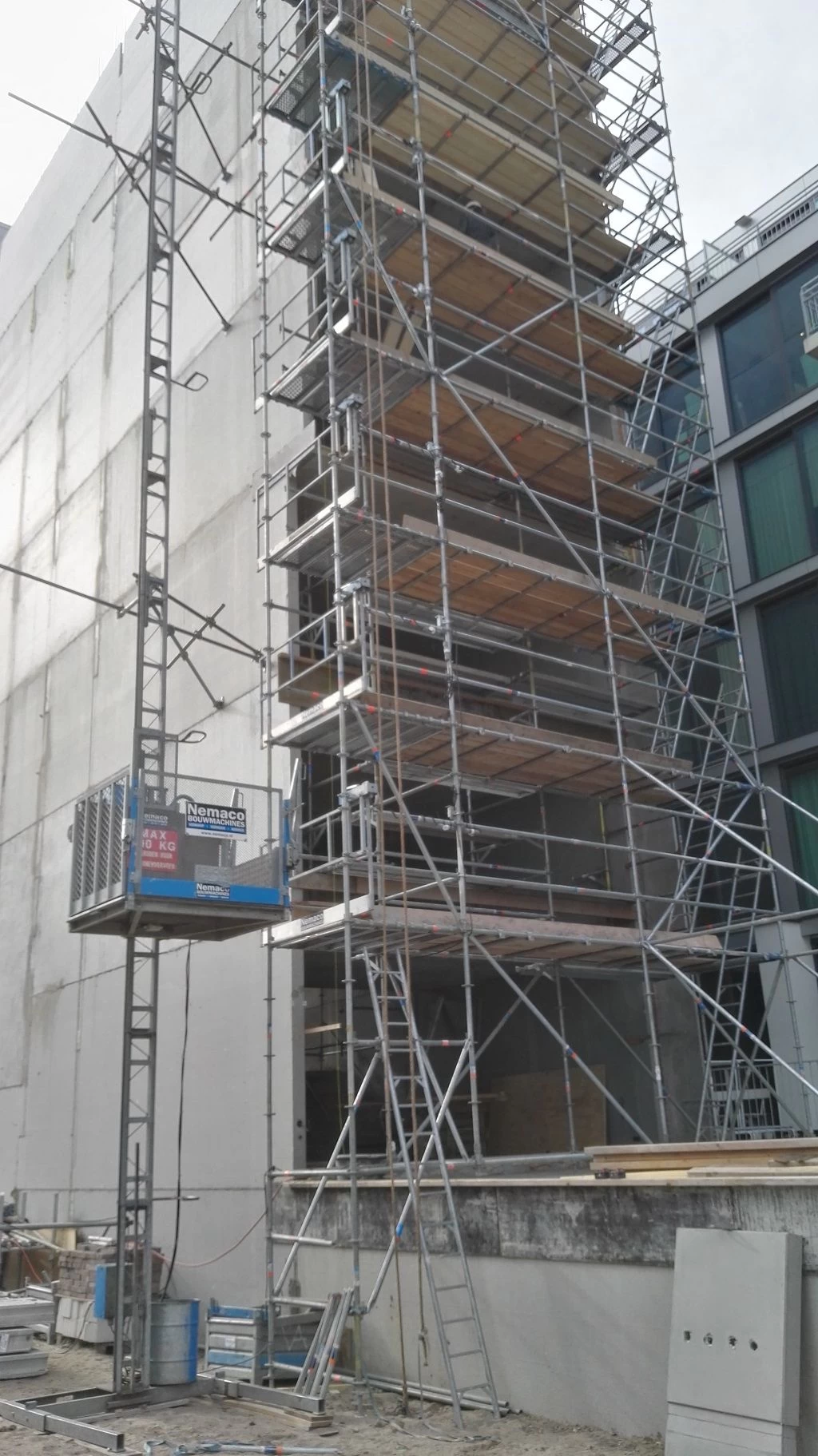 Bouwlift 400 kg 400 volt