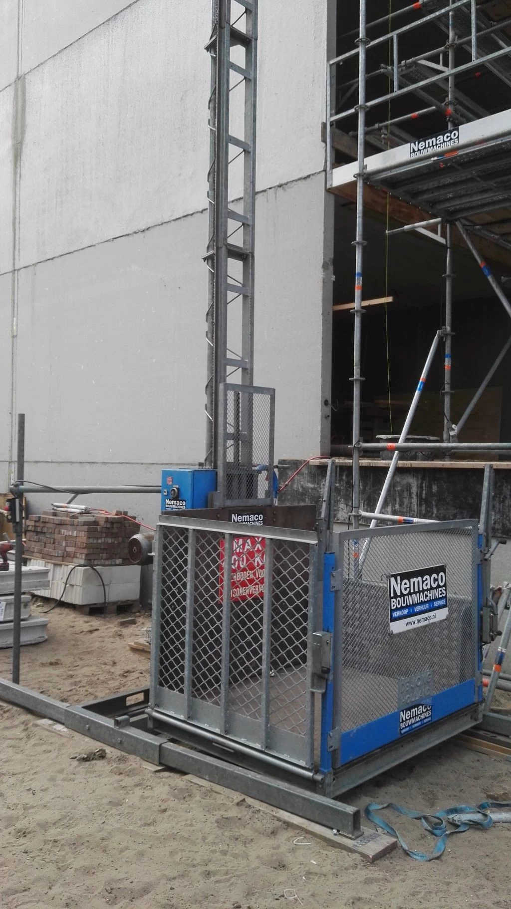Bouwlift 400 kg 400 volt