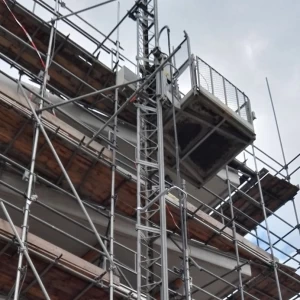 Bouwlift AT95 ESU De Jong 400 volt