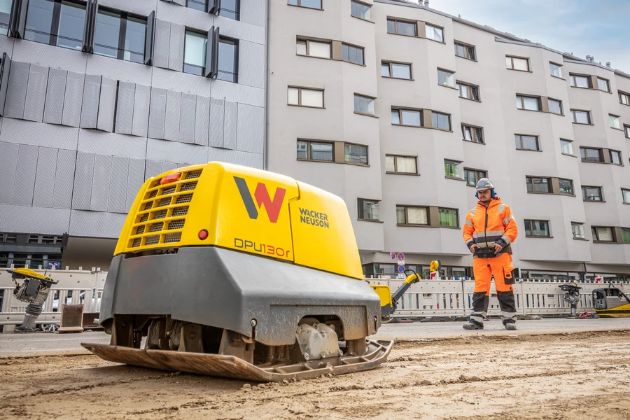 Wacker DPU 130 R diesel trilplaat afstand bediend