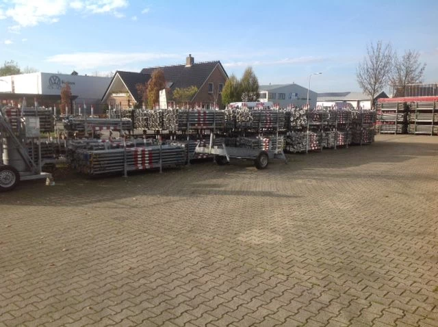 Gebruikte BM350 stempels