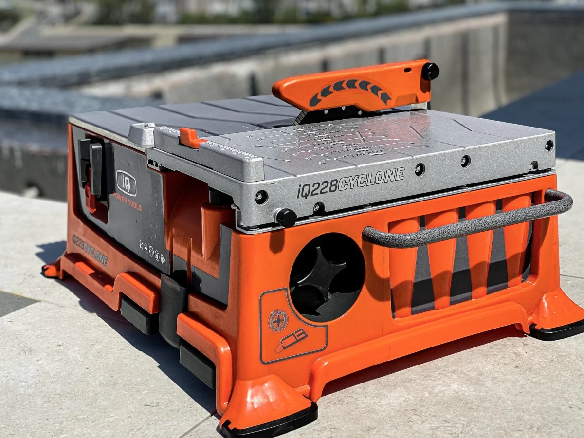 iQ228 Cyclone steenzaagmachine inclusief stofafzuiging