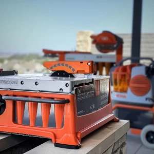 iQ228 Cyclone steenzaagmachine inclusief stofafzuiging