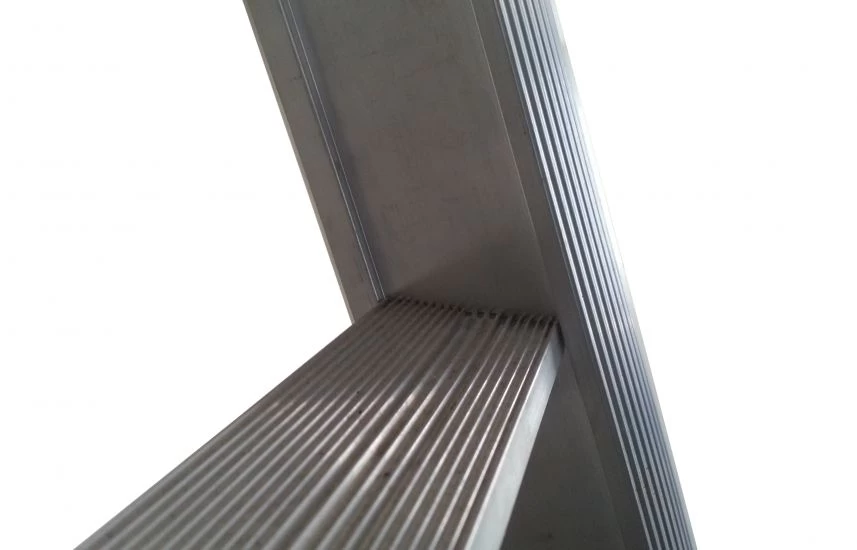Ladder enkel uitgebogen 1x24 sporten 6,25 m