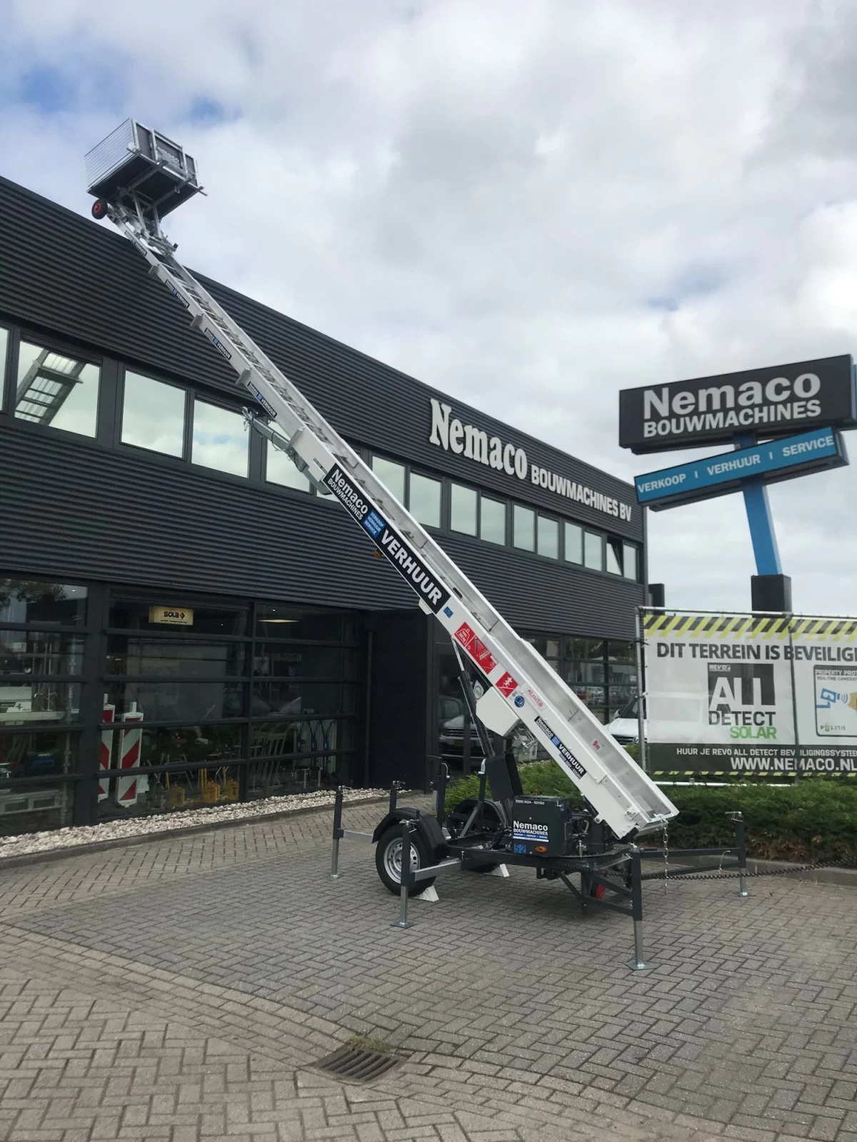 Ladderlift toplight aanhanger 21 meter benzine