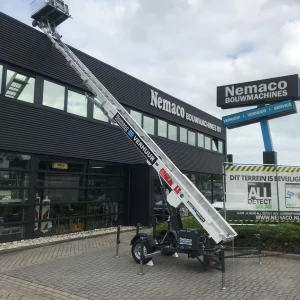 Ladderlift toplight aanhanger 21 meter benzine