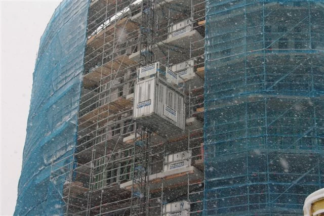 Personen goederenlift 1500 kg