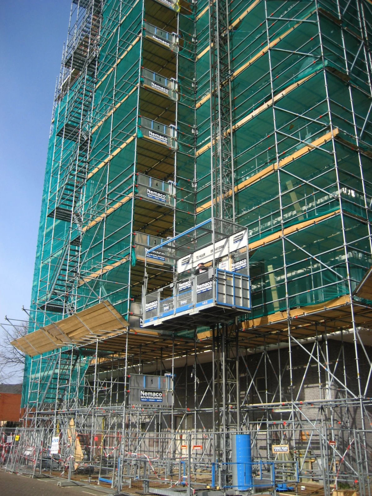 Personen goederenlift 1500 kg