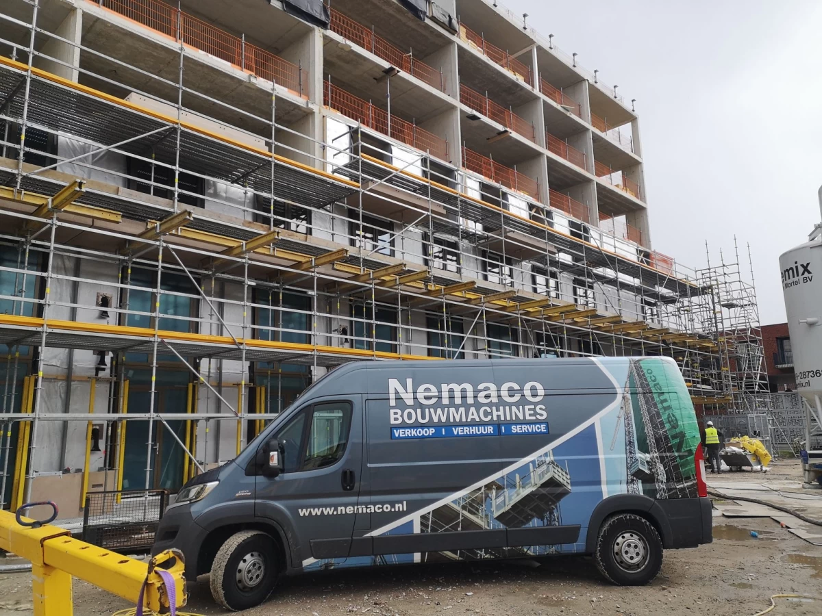 Personen goederenlift 1500 kg