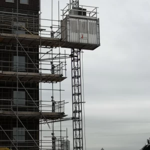 Personen goederenlift 1500 kg