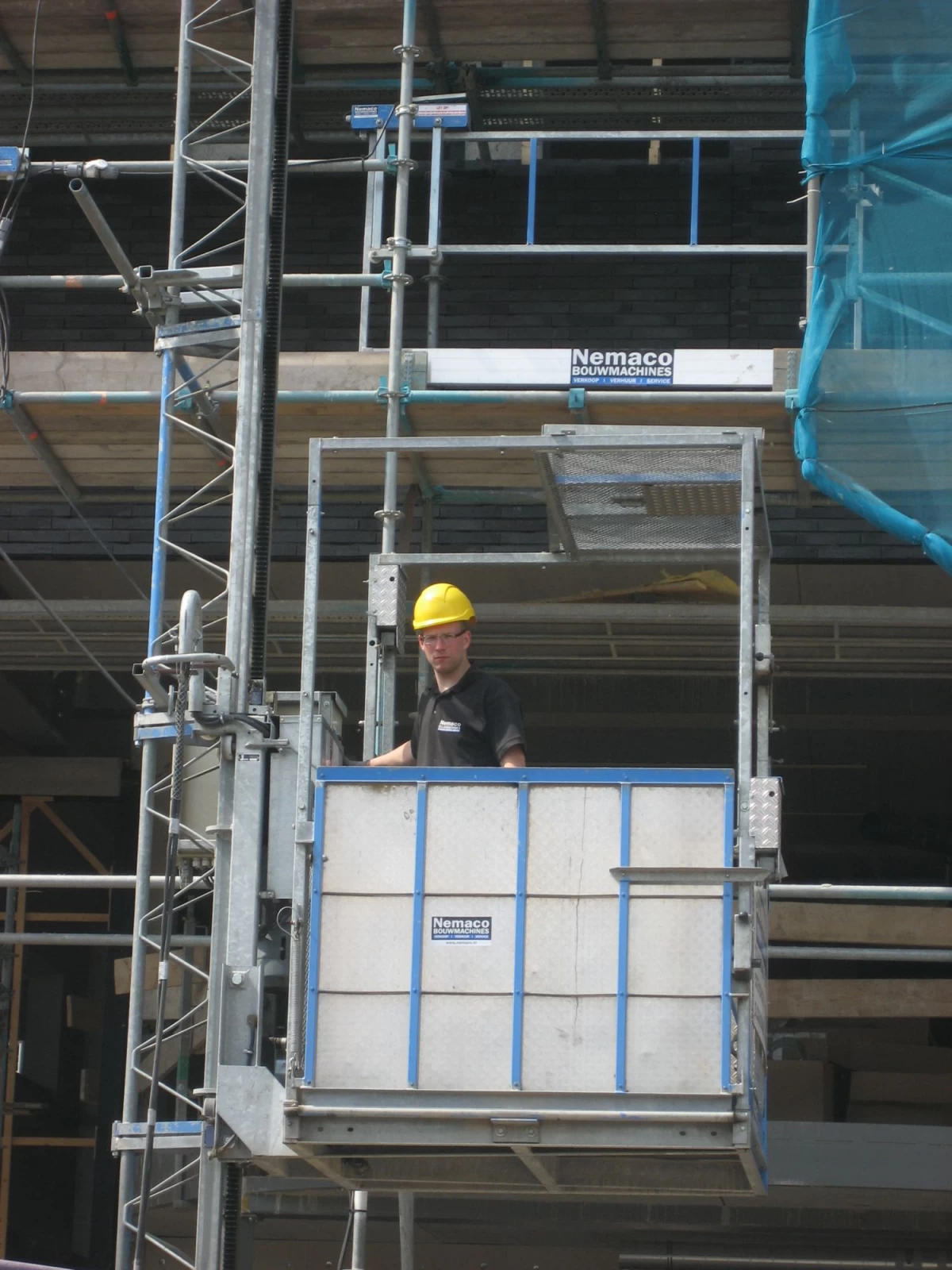 Personen- goederenlift PT500A De Jong 400 volt