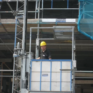 Personen- goederenlift PT500A De Jong 400 volt