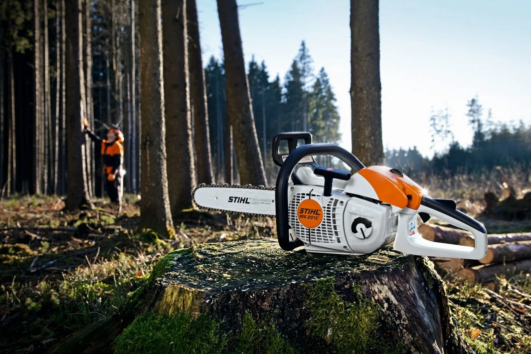 Stihl MS 201 C-M kettingzaag benzine