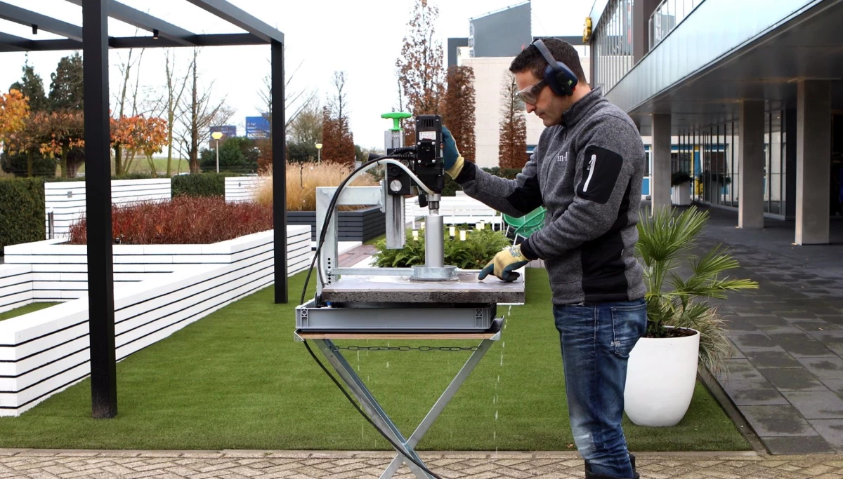Tegelboormachine voor grondspots