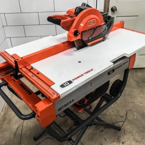 iQTS244 steenzaagmachine inclusief stofafzuiging