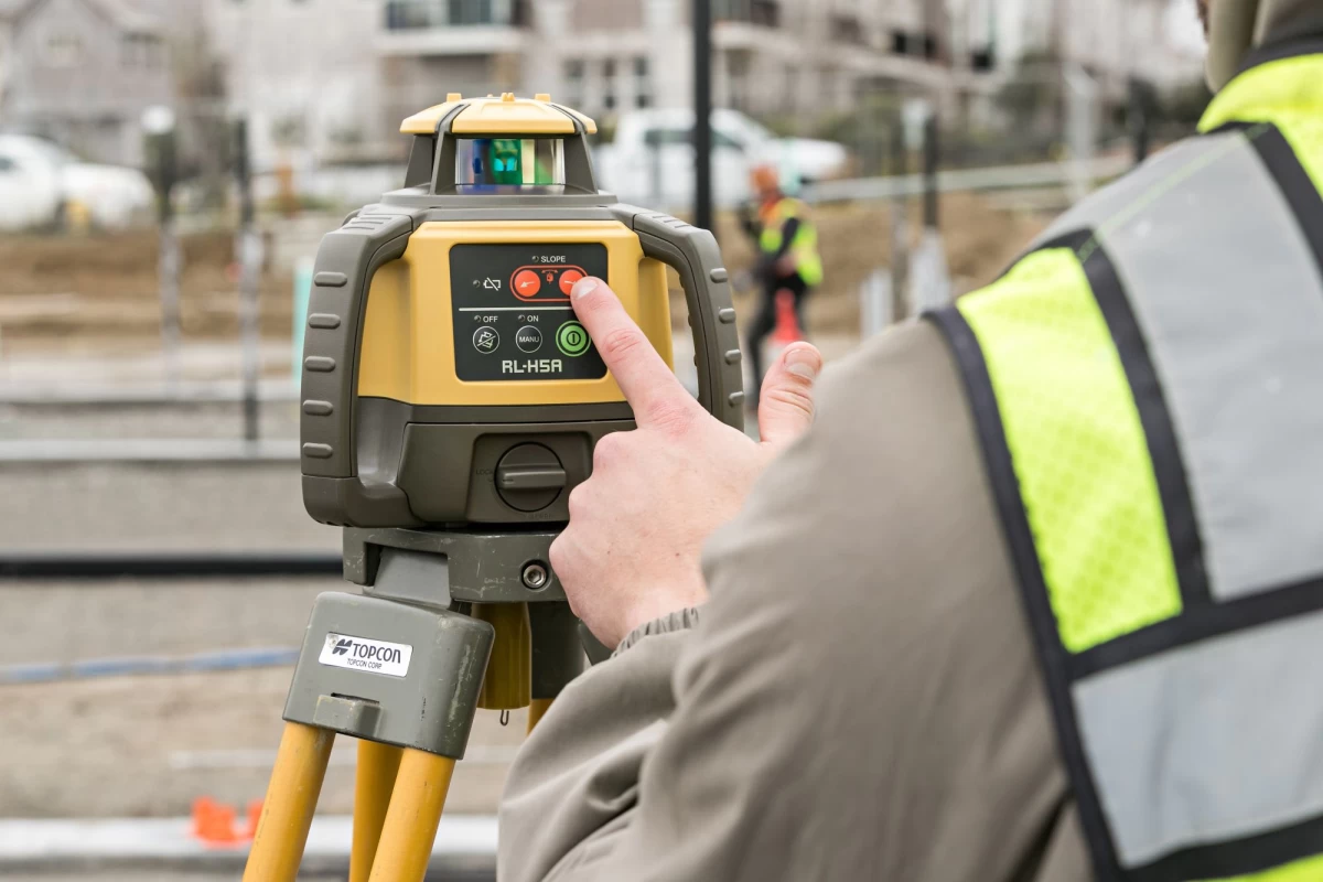 Topcon RLH5A bouwlaser met baak en statief