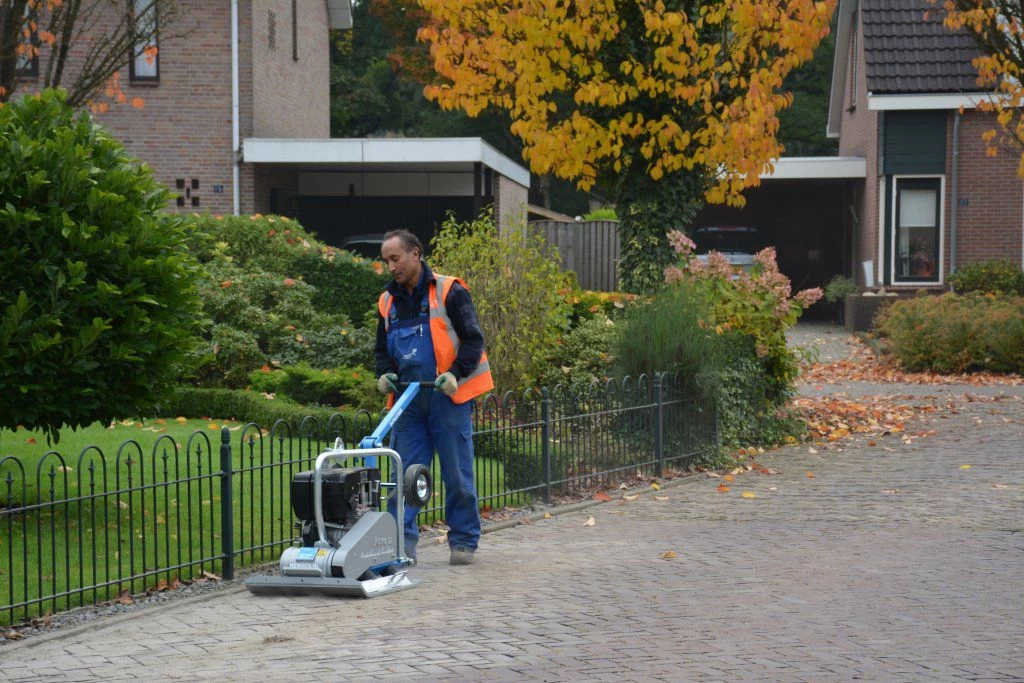 Trilplaat Revo DVW 2500