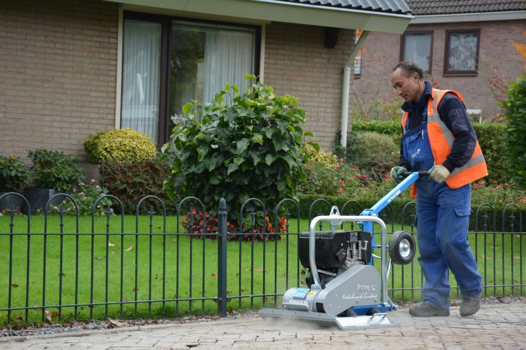 Trilplaat Revo DVW 2500