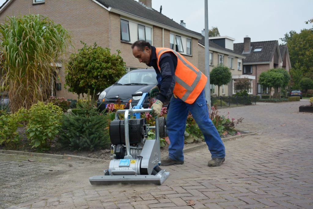 Trilplaat Revo DVW 2500