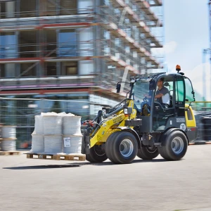 Wacker Neuson WL25 shovel