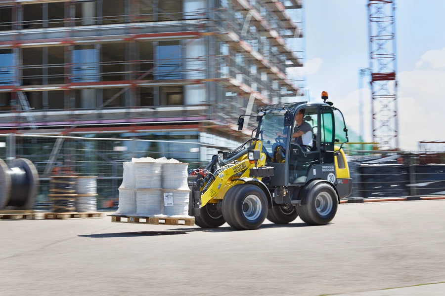 Wacker Neuson WL25 shovel