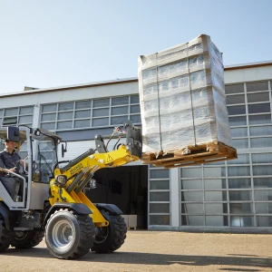Wacker Neuson WL28 shovel