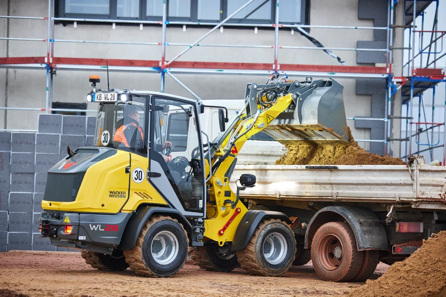 Wacker Neuson WL28 shovel