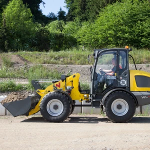 Wacker Neuson WL44 shovel