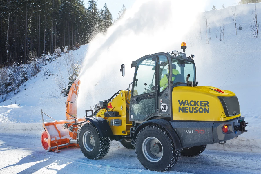 Wacker Neuson WL70 shovel