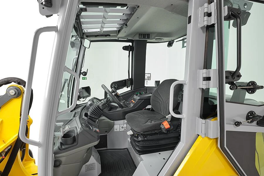 Wacker Neuson WL750 shovel